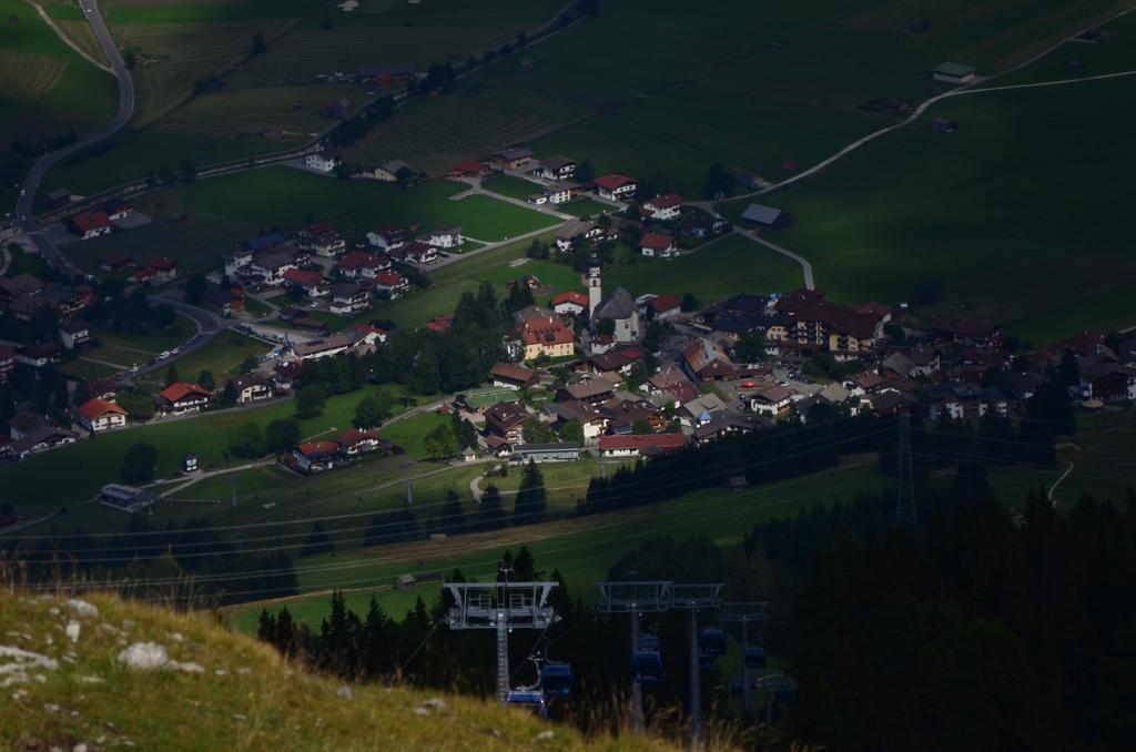 Hotel Haus Bergfrieden Lermoos Exteriér fotografie