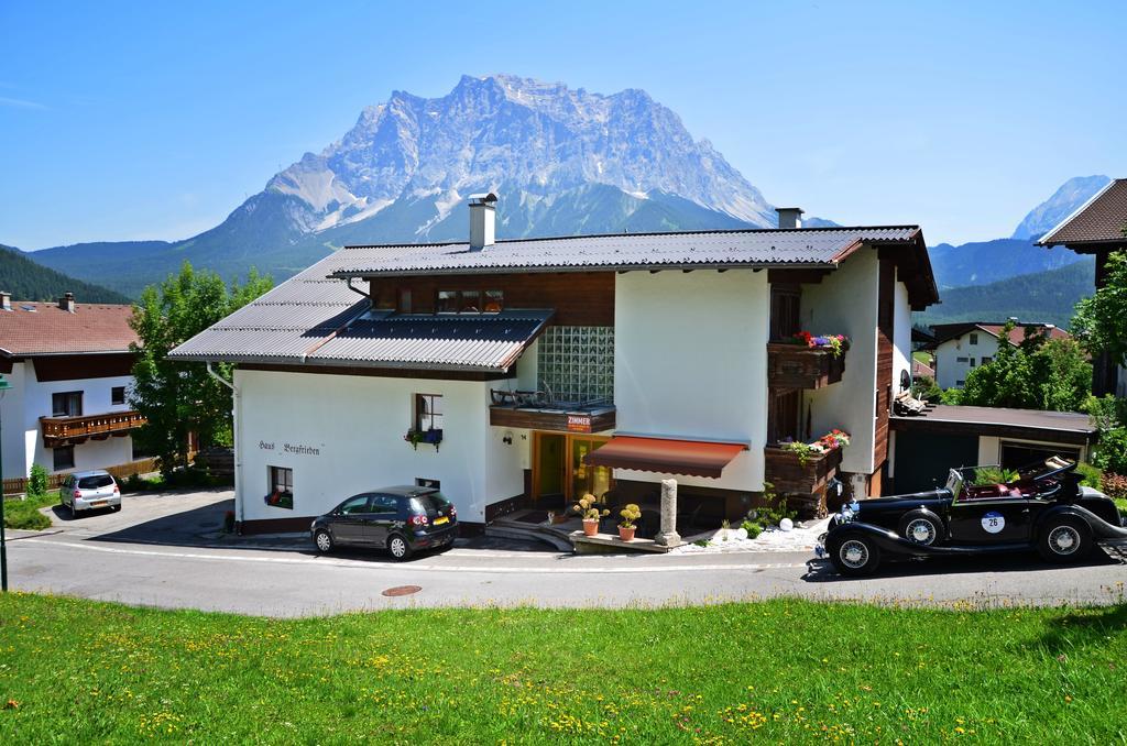 Hotel Haus Bergfrieden Lermoos Exteriér fotografie