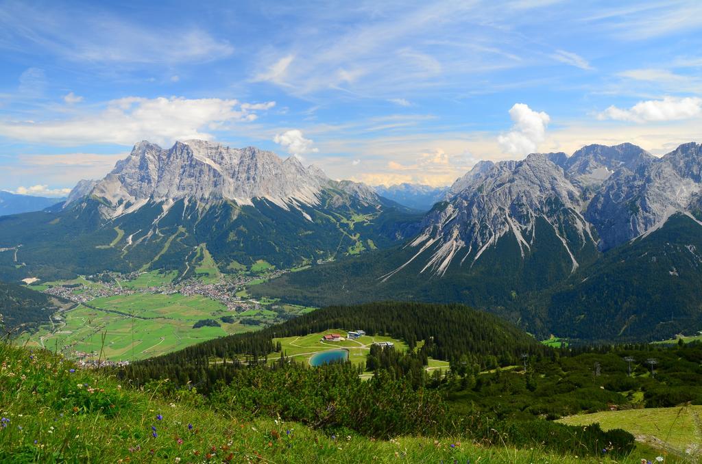 Hotel Haus Bergfrieden Lermoos Exteriér fotografie